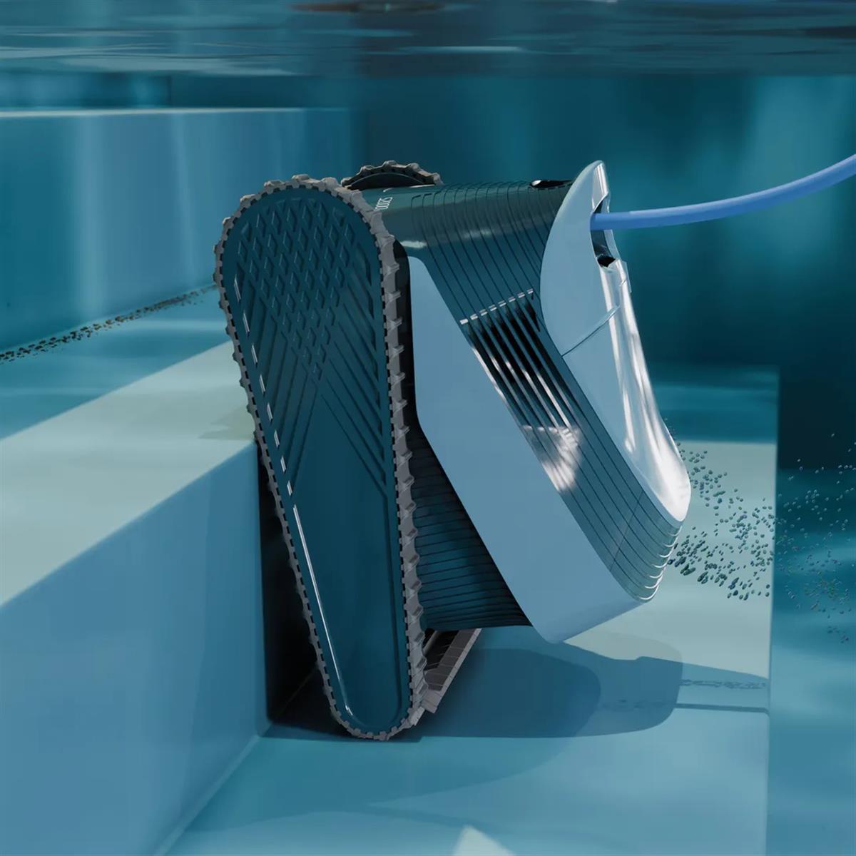 Dolphin S2000 reinigt trappen