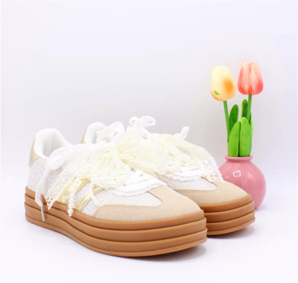 Sneaker LACY